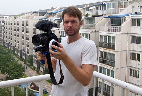 Photojournalist Matthew Niederhauser from Dan Chung's website, DSLR Newsshooter.